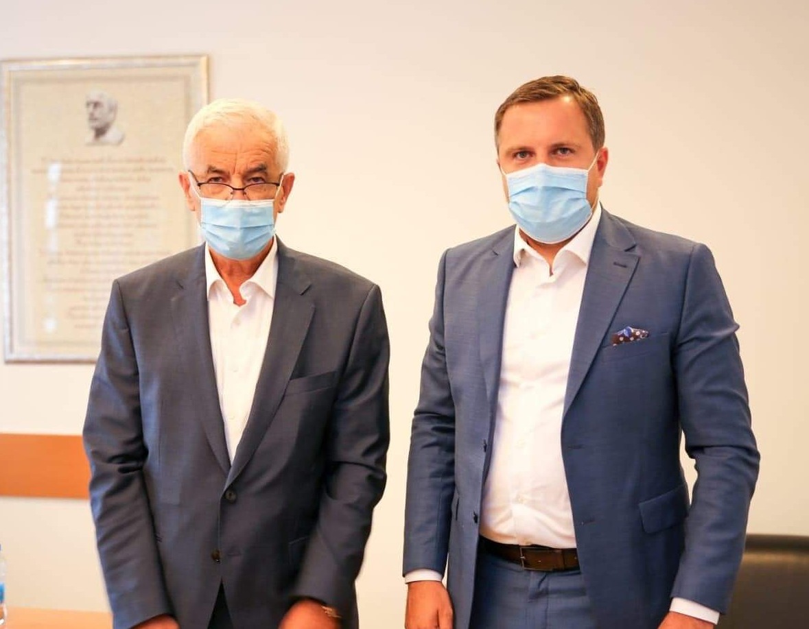 Gradonačelnik Skaka i ministar Mandić razgovarali o mogućim rješenjima i mjerama potpore sarajevskim turističkim djelatnicima i ugostiteljima
