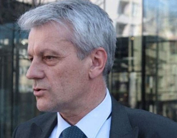 Doktor pravnih nauka: Srbija je faktički priznala Kosovo, samo još da se ambasadori imenuju