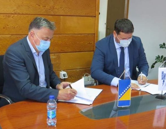 Potpisan Ugovor o nastavku saradnje na realizaciji kreditnih poticaja u FBiH