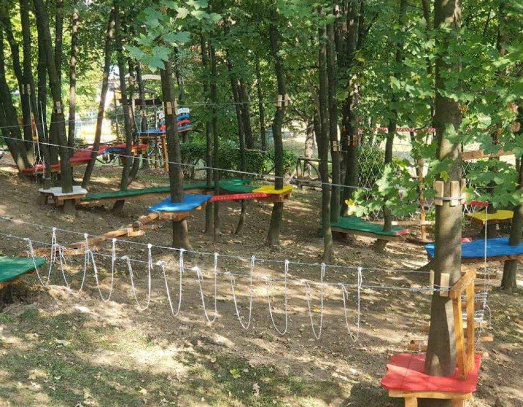 Danas besplatan ulaz za djecu u adrenalin park "Pionirska dolina" 