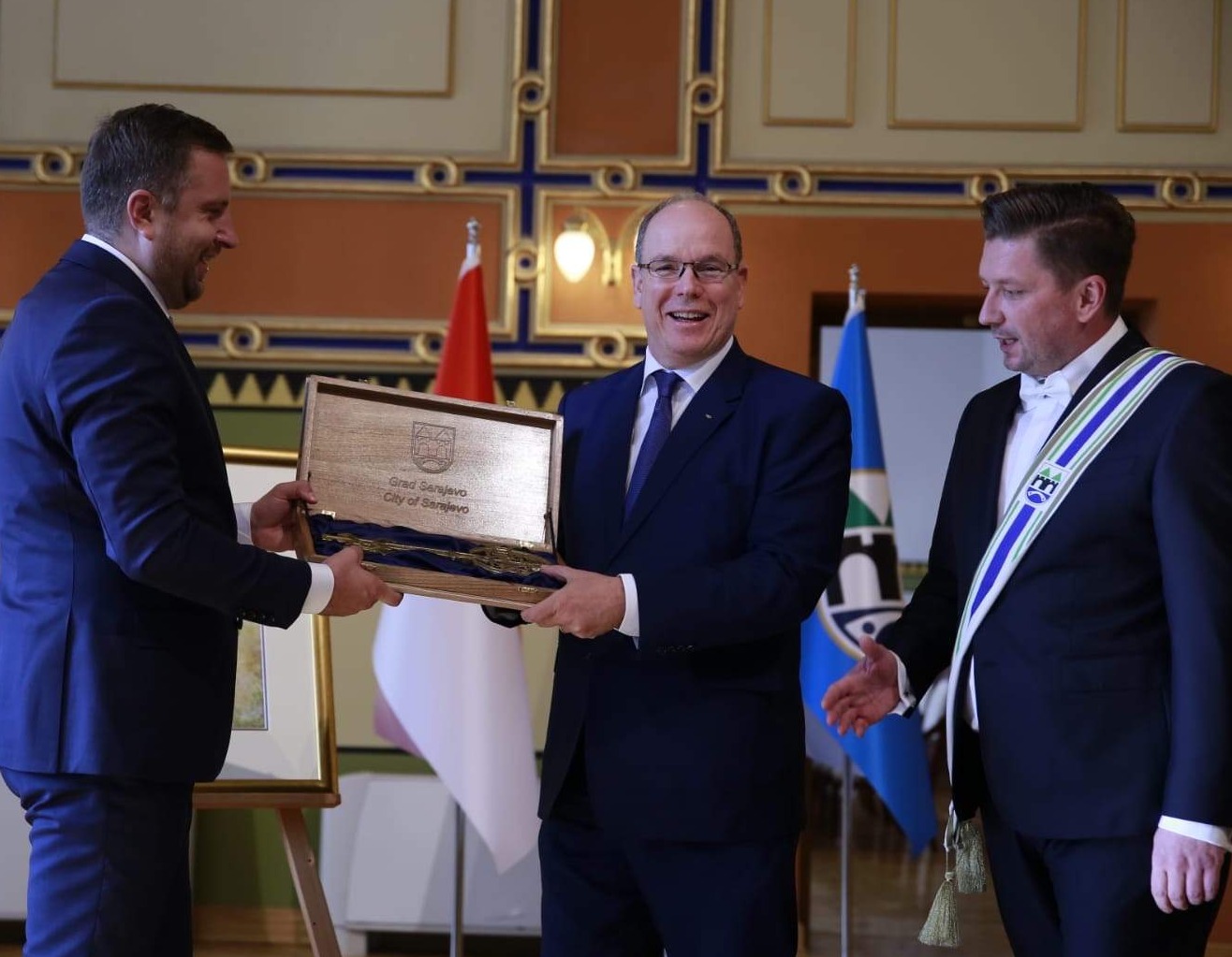 Princu Albertu II od Monaka uručen Ključ Grada Sarajeva