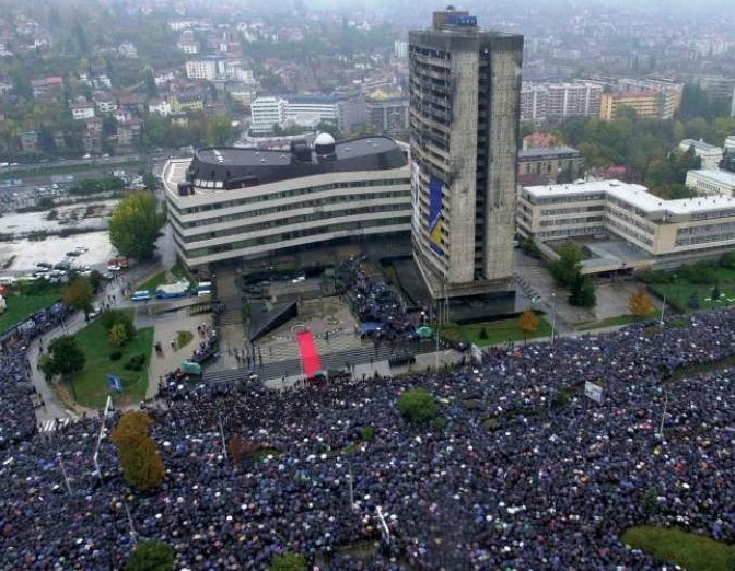 Na današnji dan, prije 17 godina klanjana dženaza Aliji Izetbegoviću