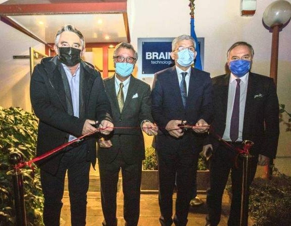 Džaferović i Komšić otvorili počasni konzulat Bosne i Hercegovine u Beču