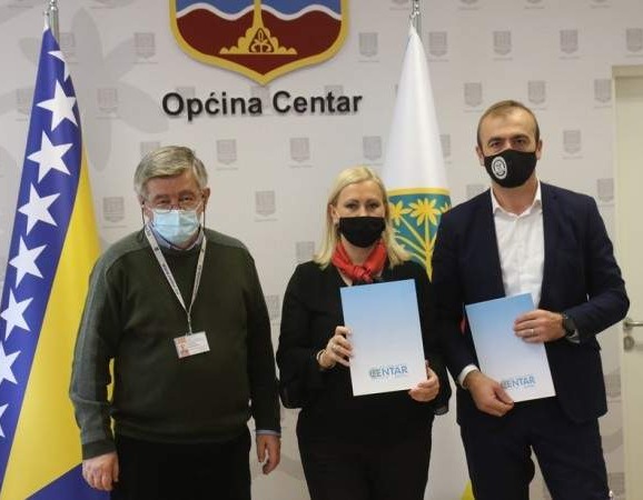 Općina Centar donirala novac FPN za nabavku računarske opreme