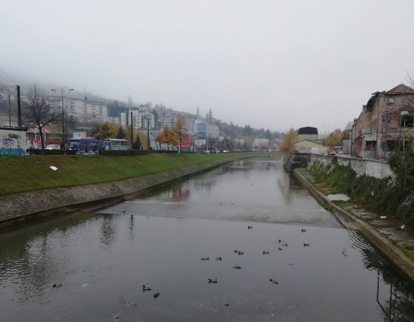 BIHAMK: Vozači oprez, mokri kolovozi