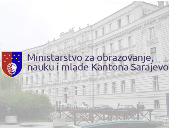 U KS se nastava za osnovce i srednjoškolce nastavlja po dosadašnjem modelu