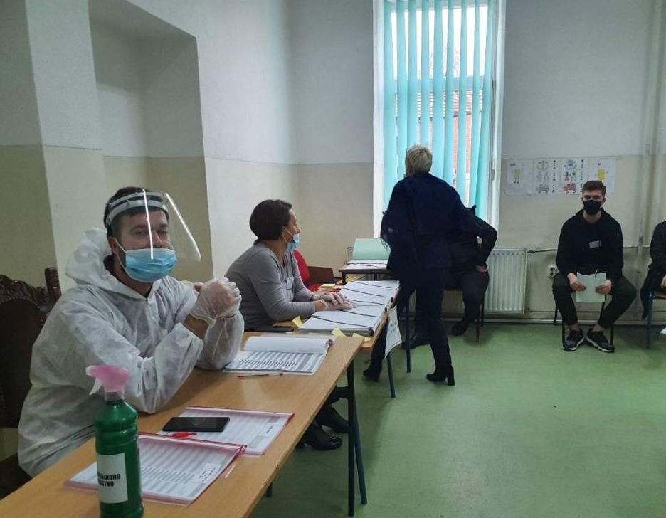 Tokom izbornog dana sanitarni inspektori obišli 121 biračko mjesto
