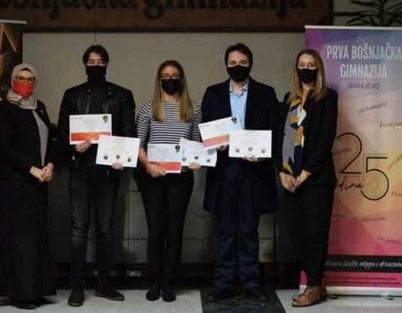Tim Prve bošnjačke gimnazije osvojio prvo mjesto na Olimpijadi znanja