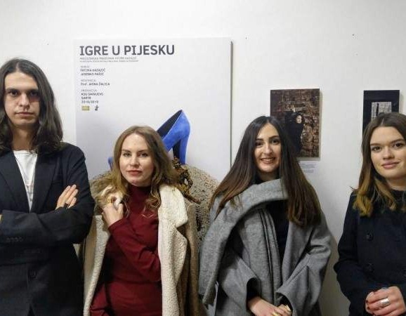 Otvorena izložba "Ovdje i sada" posvećena glumcima Akademije scenskih umjetnosti