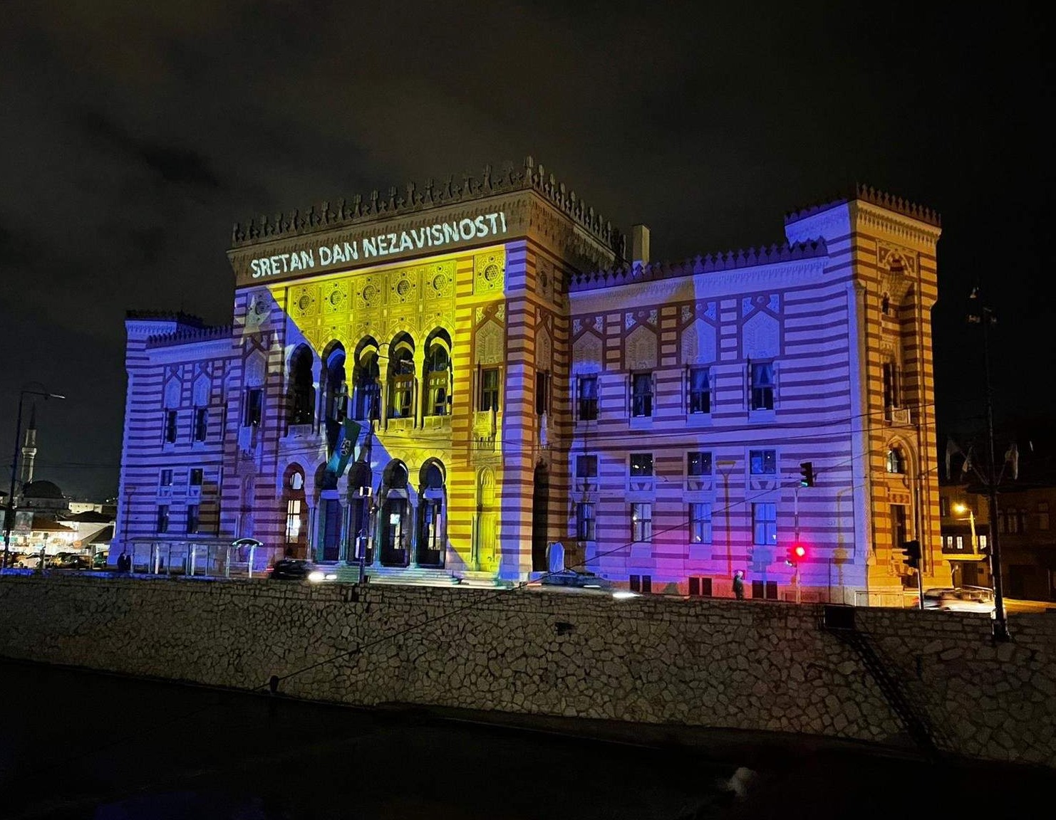 Vijećnica u znaku Dana neovisnosti