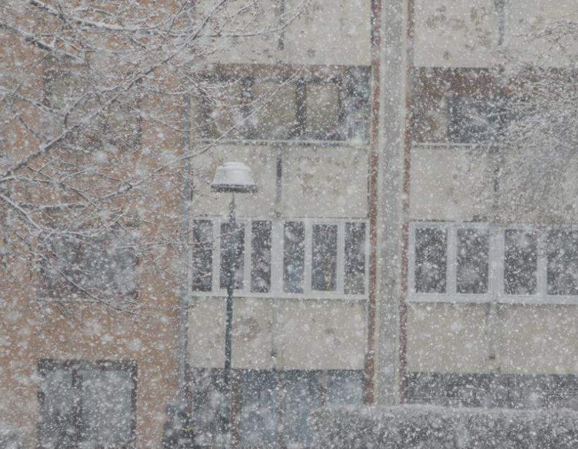 Mart u Sarajevu: Pahulje zabijelile glavni bh. grad