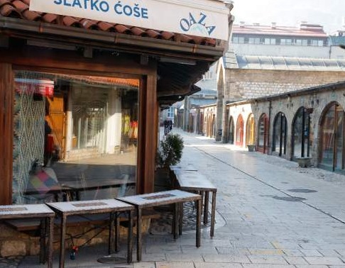 Kanton Sarajevo zatvara ugostiteljske objekte, produžava se policijski sat