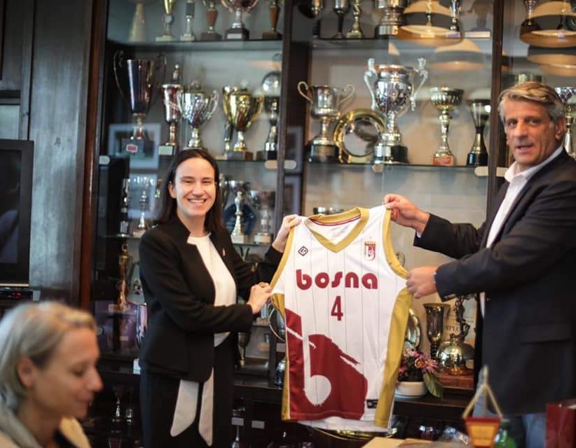 Benjamina Karić posjetila Košarkaški klub „Bosna Royal“