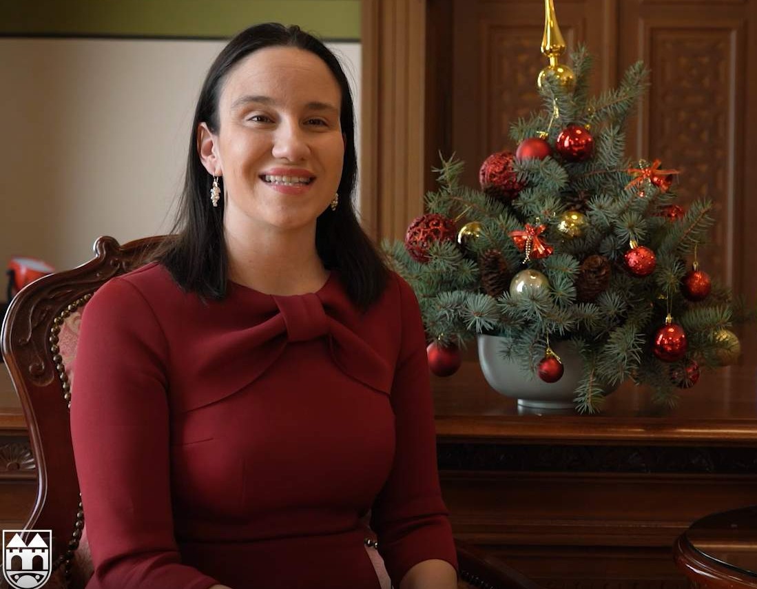 Čestitka gradonačelnice Benjamine Karić povodom blagdana Božića