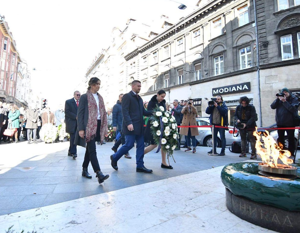 Polaganjem cvijeća i odavanjem počasti počelo obilježavanje Dana grada Sarajeva