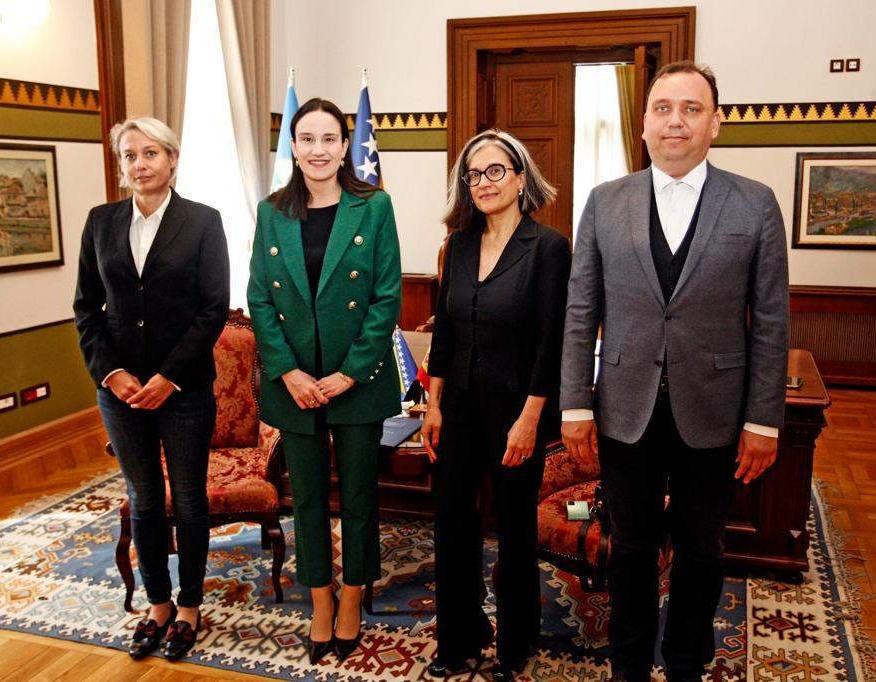 Karić sa zamjenicima ugostila veleposlanicu Kraljevine Španjolske u BiH