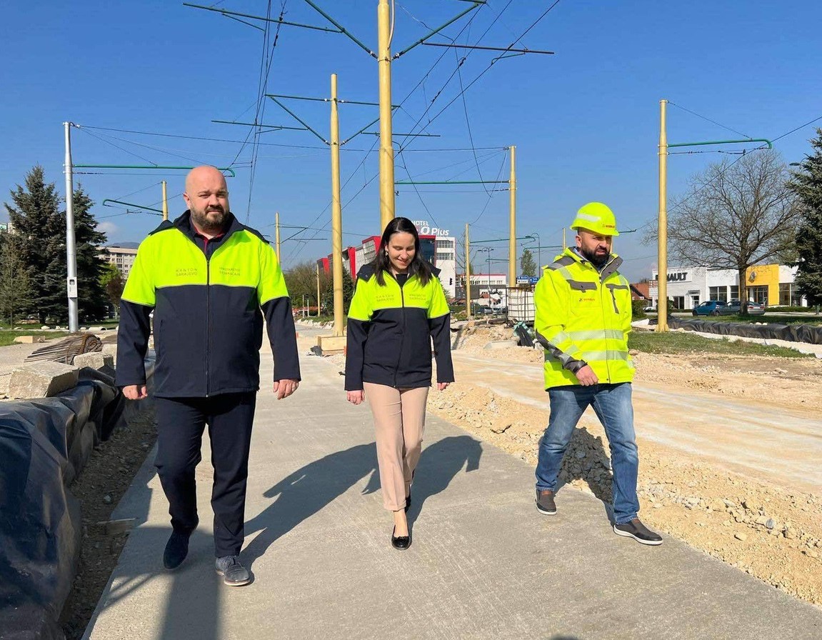 Gradonačelnica Karić obišla radove na obnovi tramvajske pruge