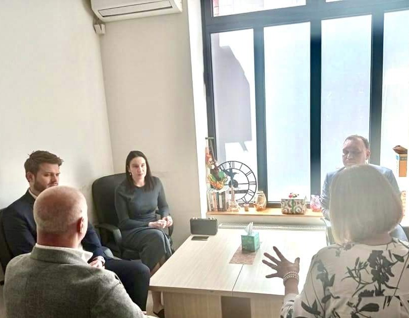 Karić i Bašić posjetili Udrugu “Colibri”
