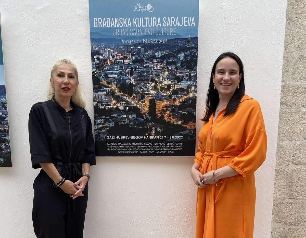 Gradonačelnica Karić posjetila izložbu "Građanska kultura Sarajeva"