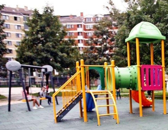 Rekonstrukcija dječjeg igrališta u ulici Trg Grada Prato