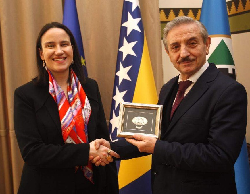 Gradonačelnica Karić primila u oproštajnu posjetu veleposlanika Sjeverne Makedonije Ebibija 