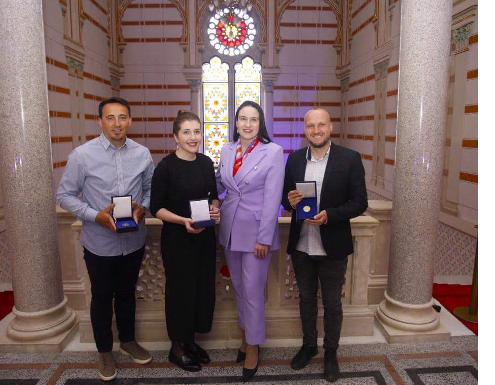 Gradonačelnica Karić čestitala Divanhani na velikom uspjehu