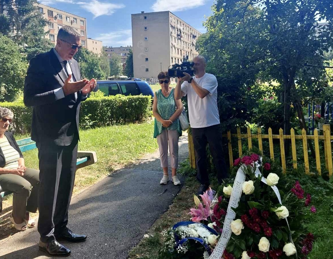 Obilježena 30. godišnjica stradanja četvoro Sarajlija u ulici Ilije Engela br. 13