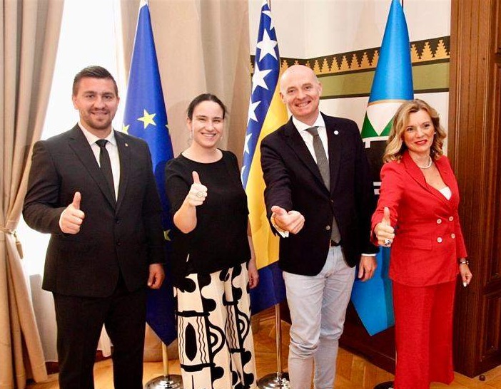 Karić i Ademović u Vijećnici ugostili Robin van Puyenbroecka iz WTCA   