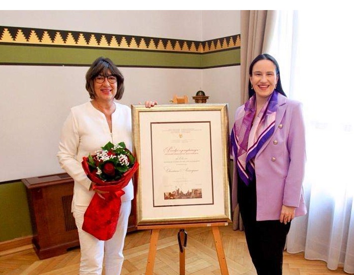 Benjamina Karić uručila Christiane Amanpour priznanje "Počasni građanin Sarajeva"