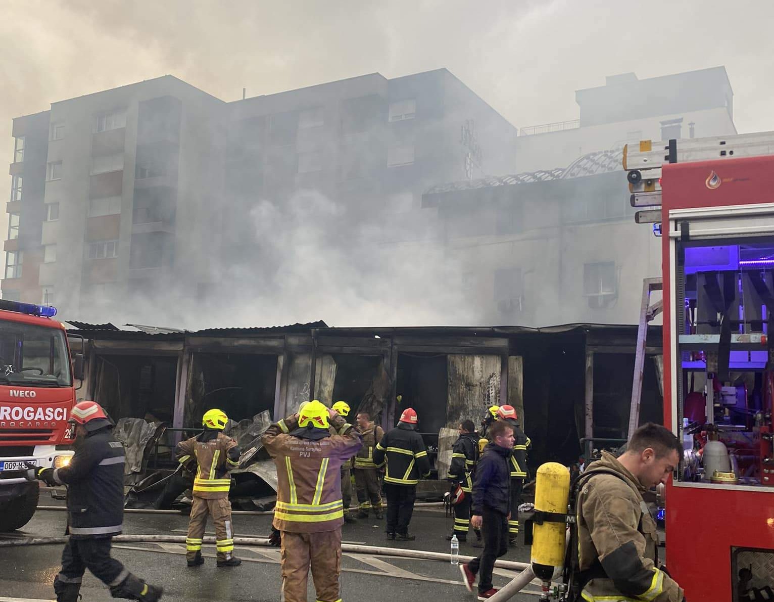 Gradonačelnica Karić obišla pijacu "Kvadrant" gdje je izbio požar