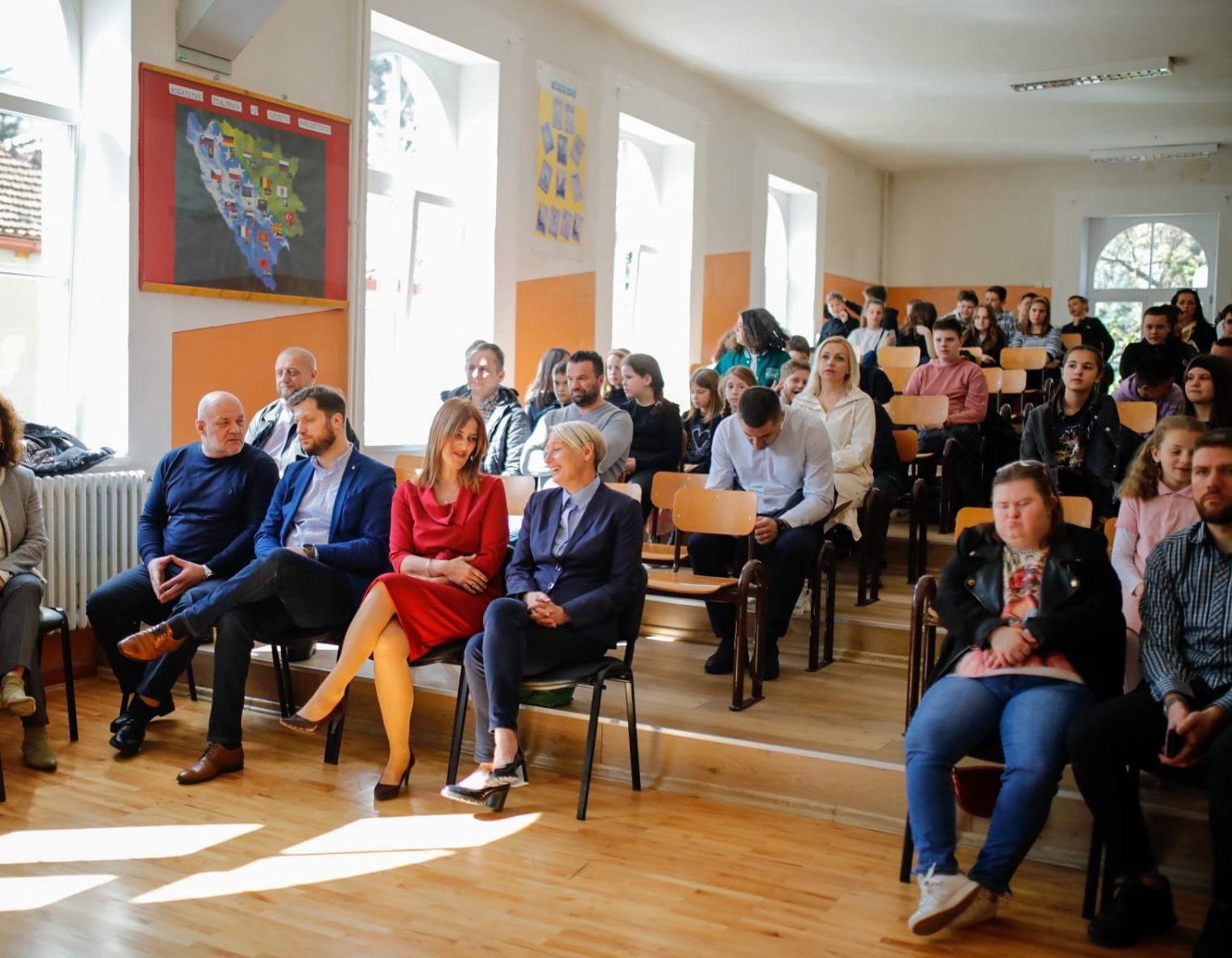 Margetić Stakić na obilježavanju Svjetskog dana autizma u OŠ „Edhem Mulabdić“