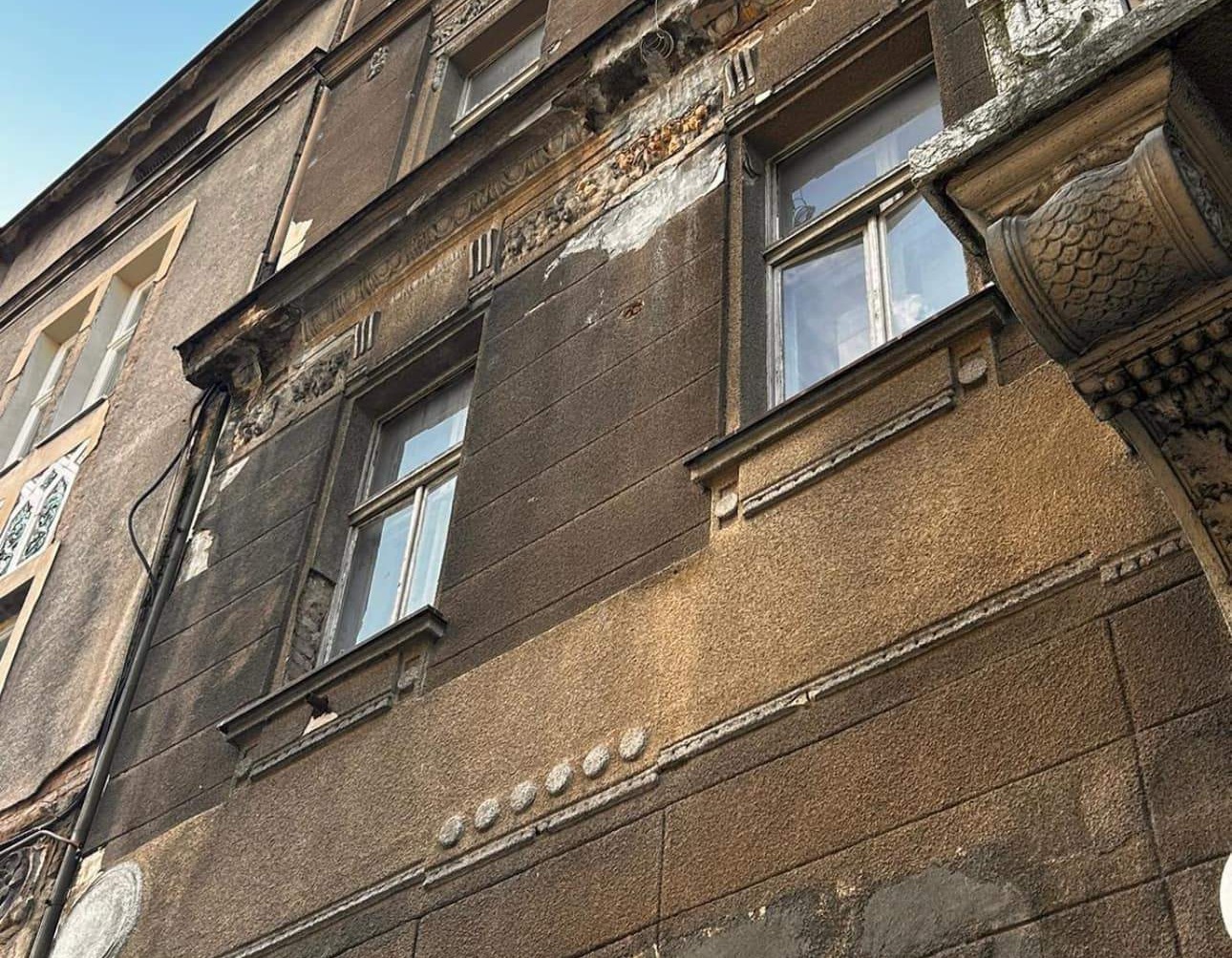 Reakcija gradonačelnice Karić povodom ponovnog obrušavanja fasada u gradu