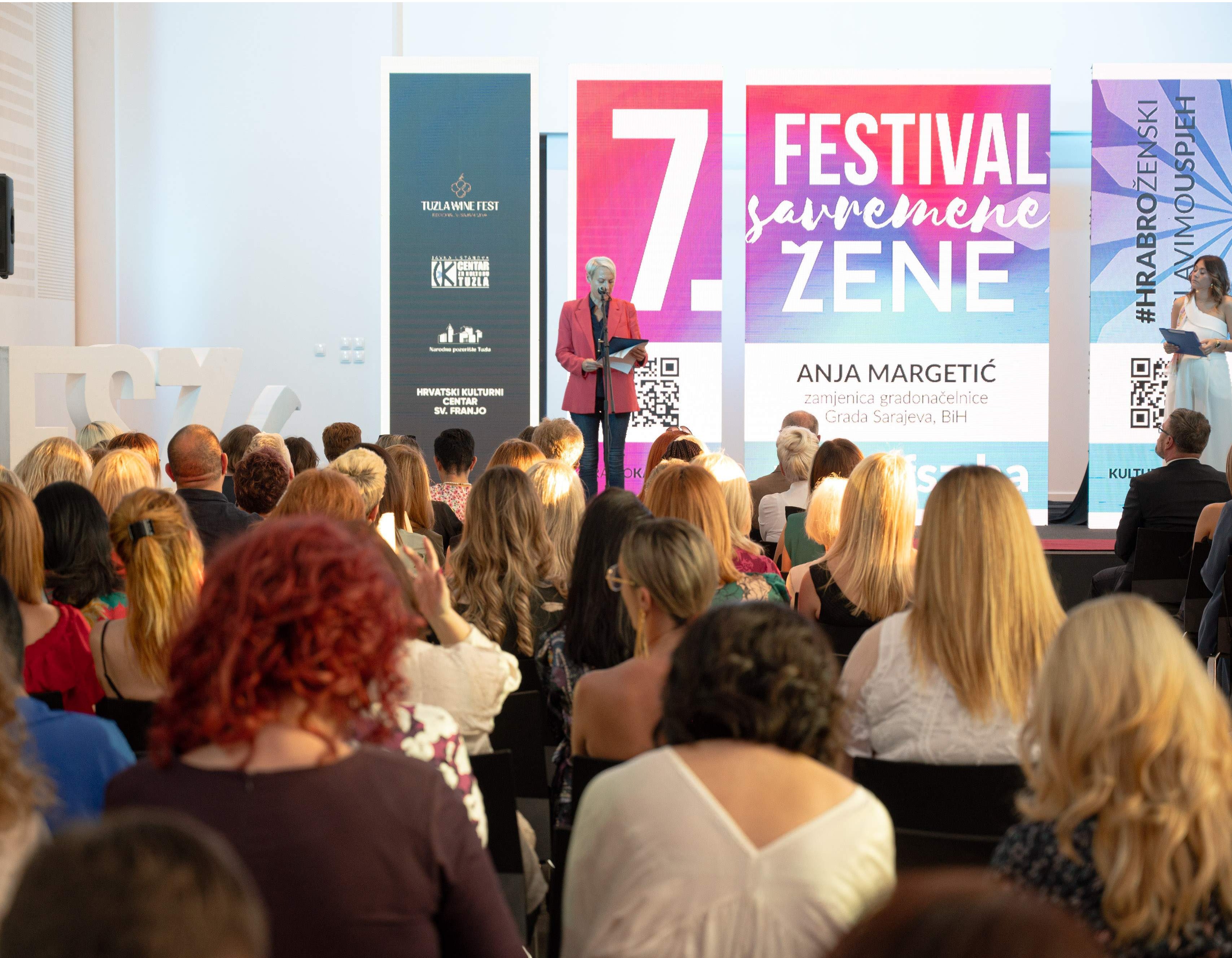 Zamjenica gradonačelnice Margetić Stakić na 7. Festivalu suvremene žene
