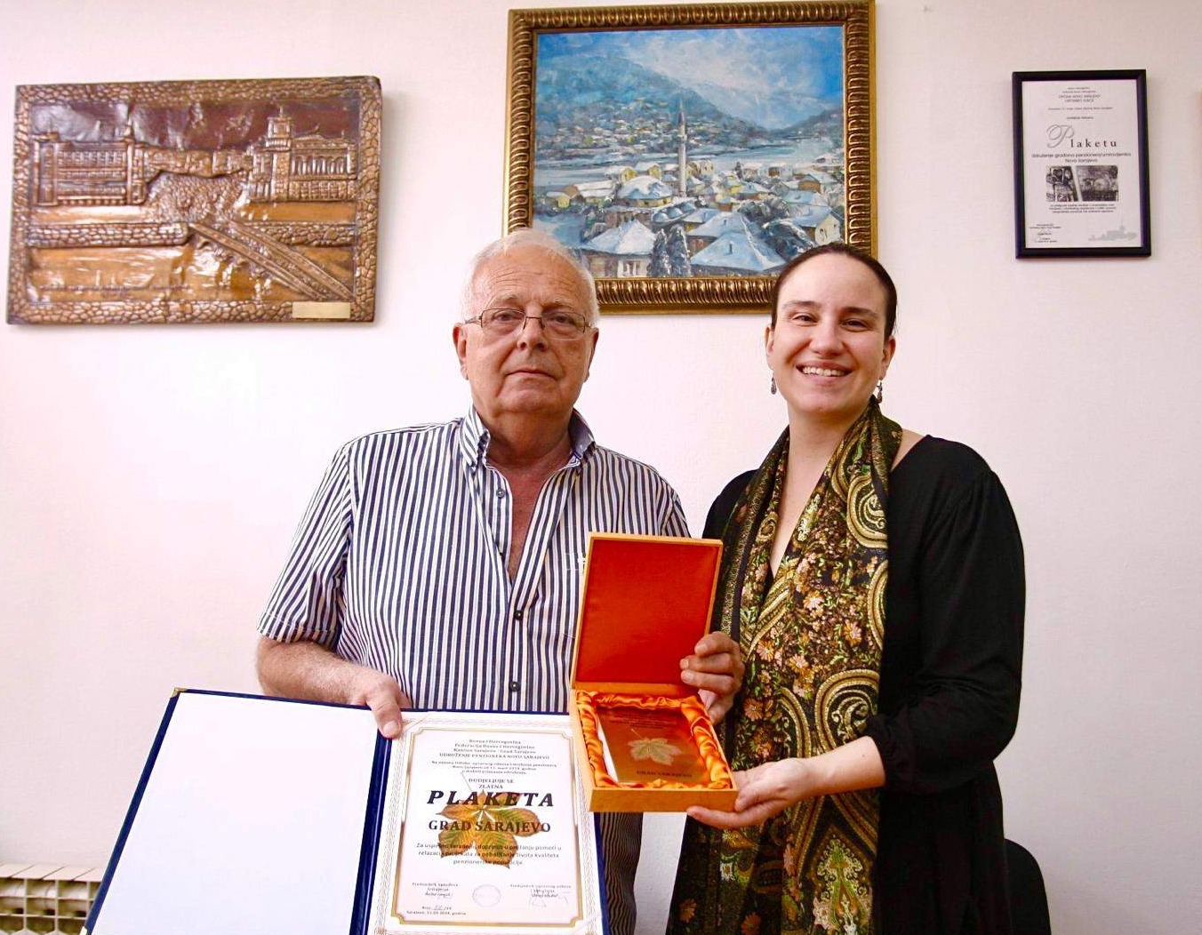Gradonačelnica Karić primila Plaketu Udruge umirovljenika Novo Sarajevo  