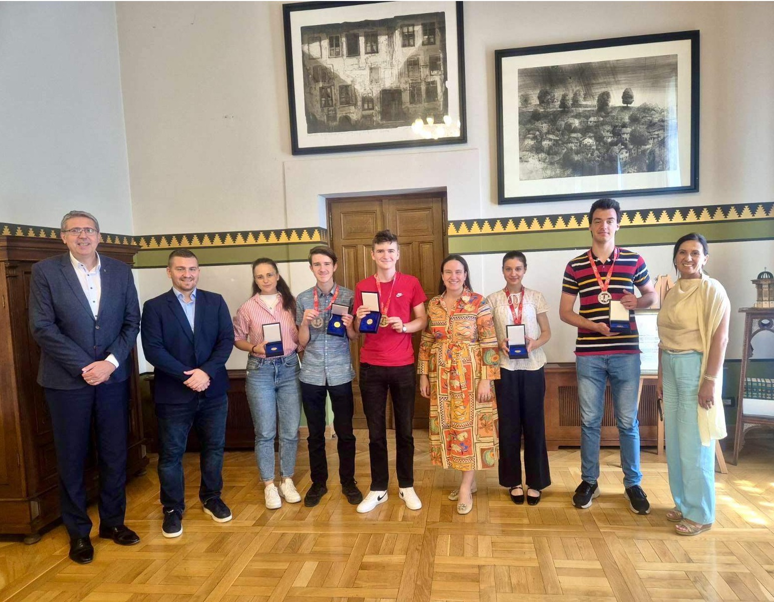 Gradonačelnica Karić u Vijećnici upriličila prijem za naše najbolje matematičare