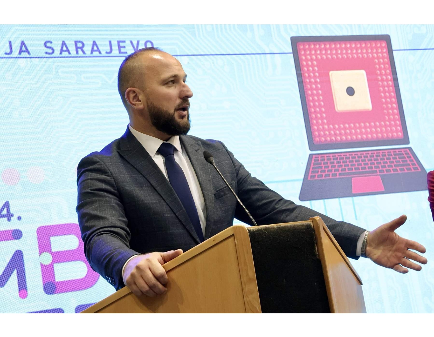 Selimbegović otvorio 10. Sajam bh. gospodarstva u Centru Skenderija