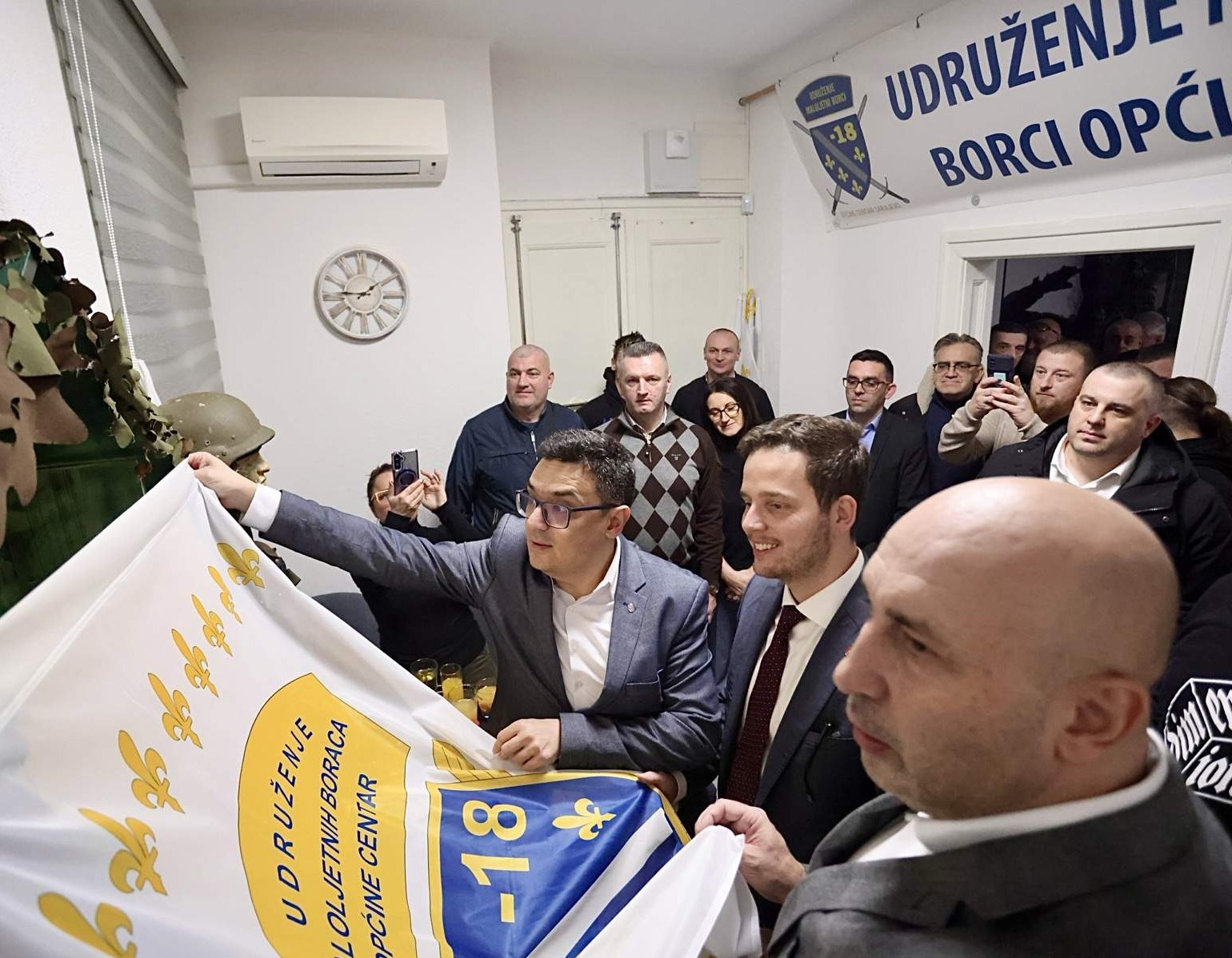 Otvorena Spomen-soba šehidima i poginulim maloljetnim borcima Općine Centar
