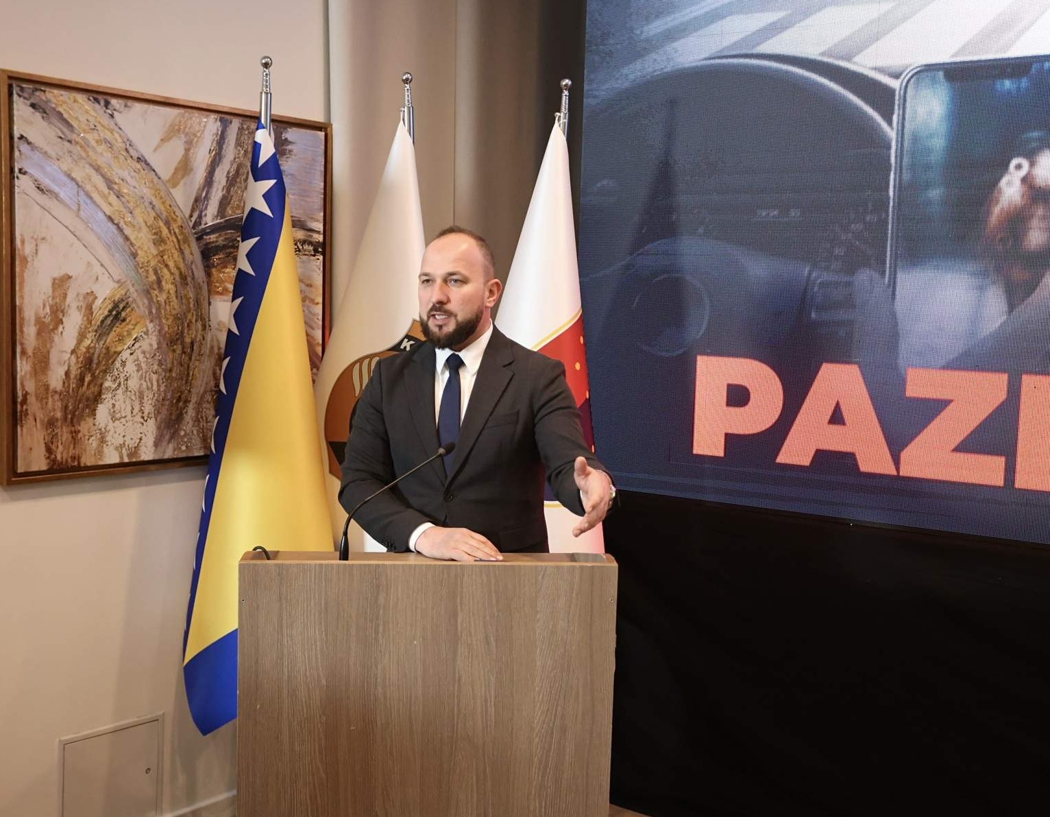 Mirza Selimbegović na predstavljanju kampanje „Pazi! Život!“