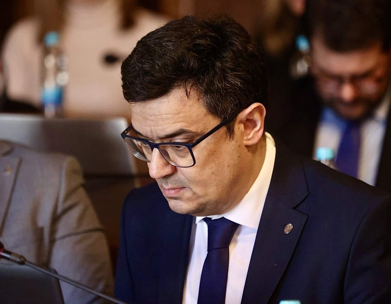 Puharić uputio telegram sućuti veleposlaniku S. Makedonije i inicijativu FBiH i KS da se proglasi Dan žalosti