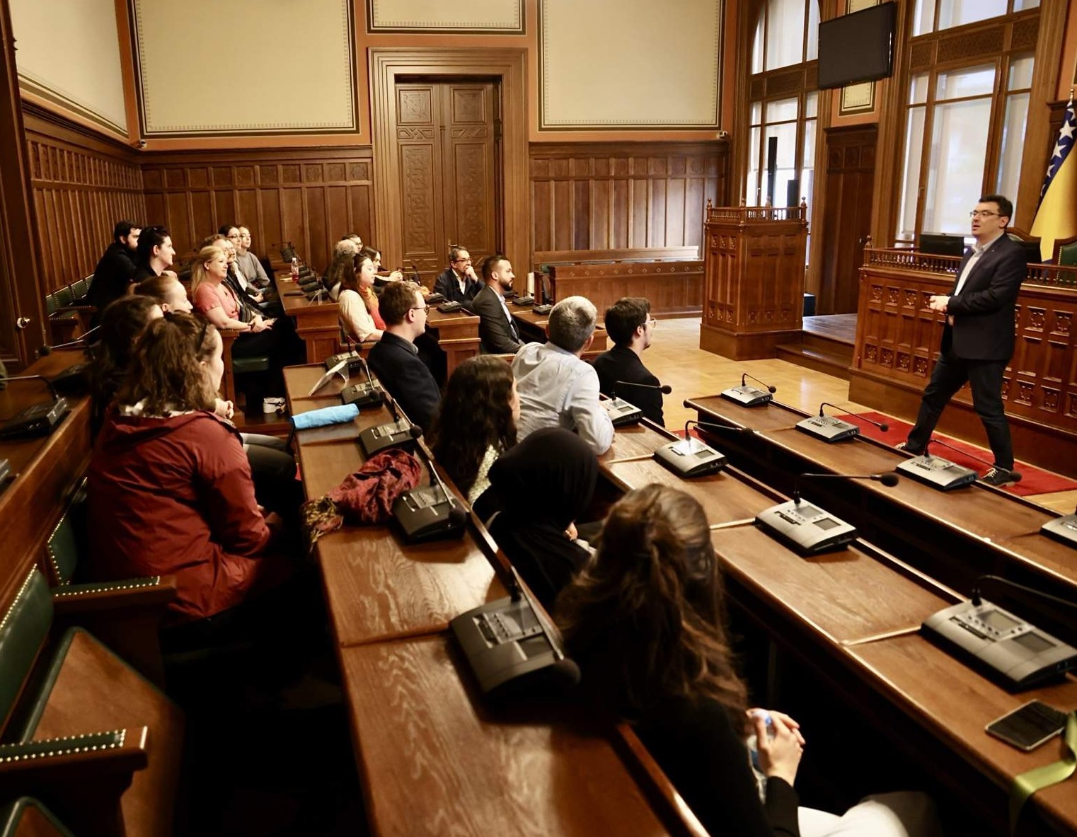 Puharić u Vijećnici dočekao studente i profesore sa Sveučilišta u Luzernu