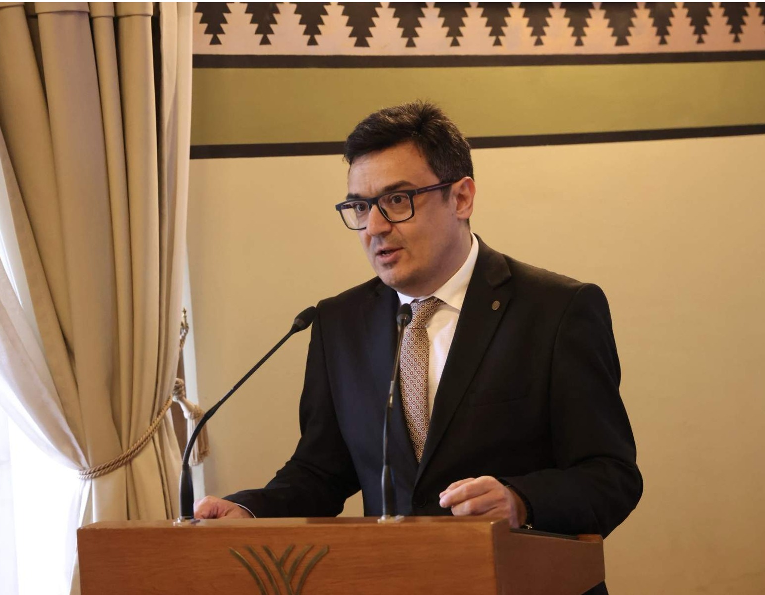 Povodom Dana Europe: Gradonačelnik Puharić otvorio okrugli stol o europskom naslijeđu Sarajeva