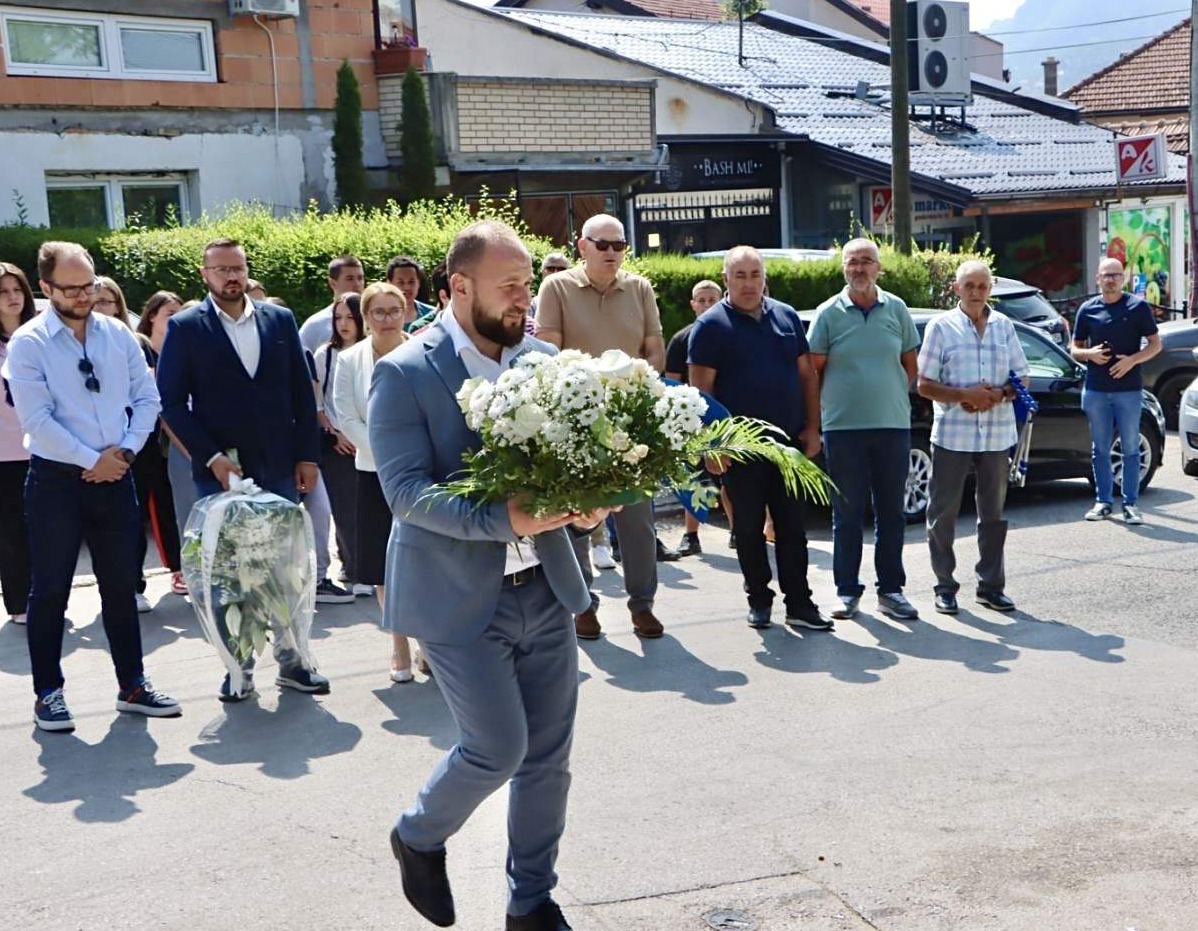 Obilježena 32. godišnjica: Sjećanje na žrtve masakra na mezarju Budakovići