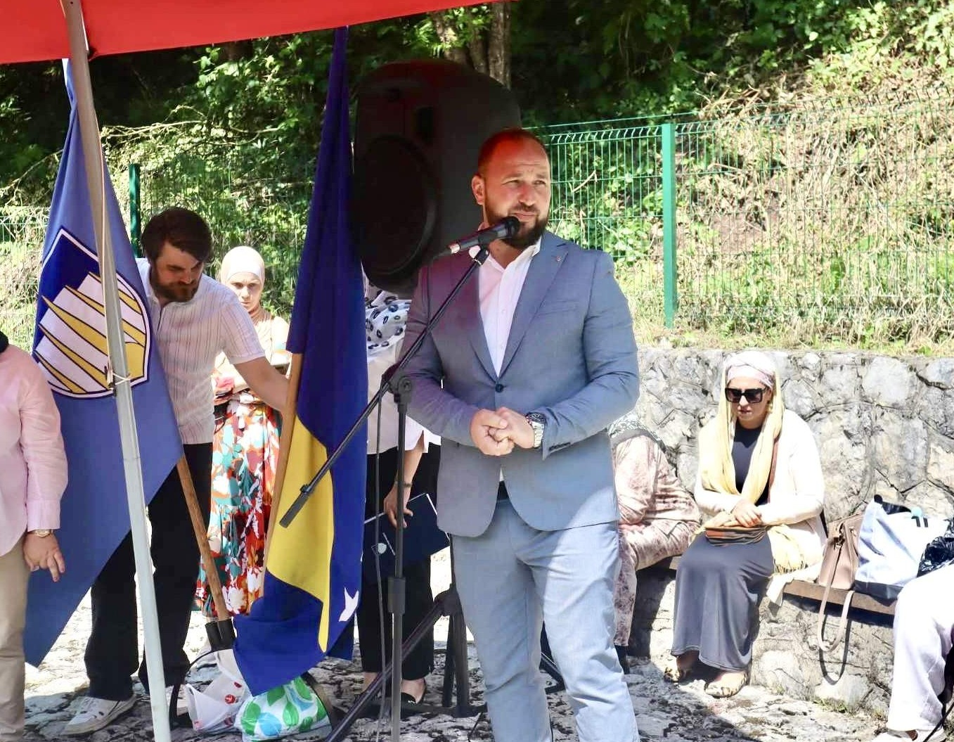 Obilježena 33. godišnjica masakra nad Bošnjacima Ahatovića, Bojnika i Dobroševića u mjestu Sokolina kod Ilijaša 