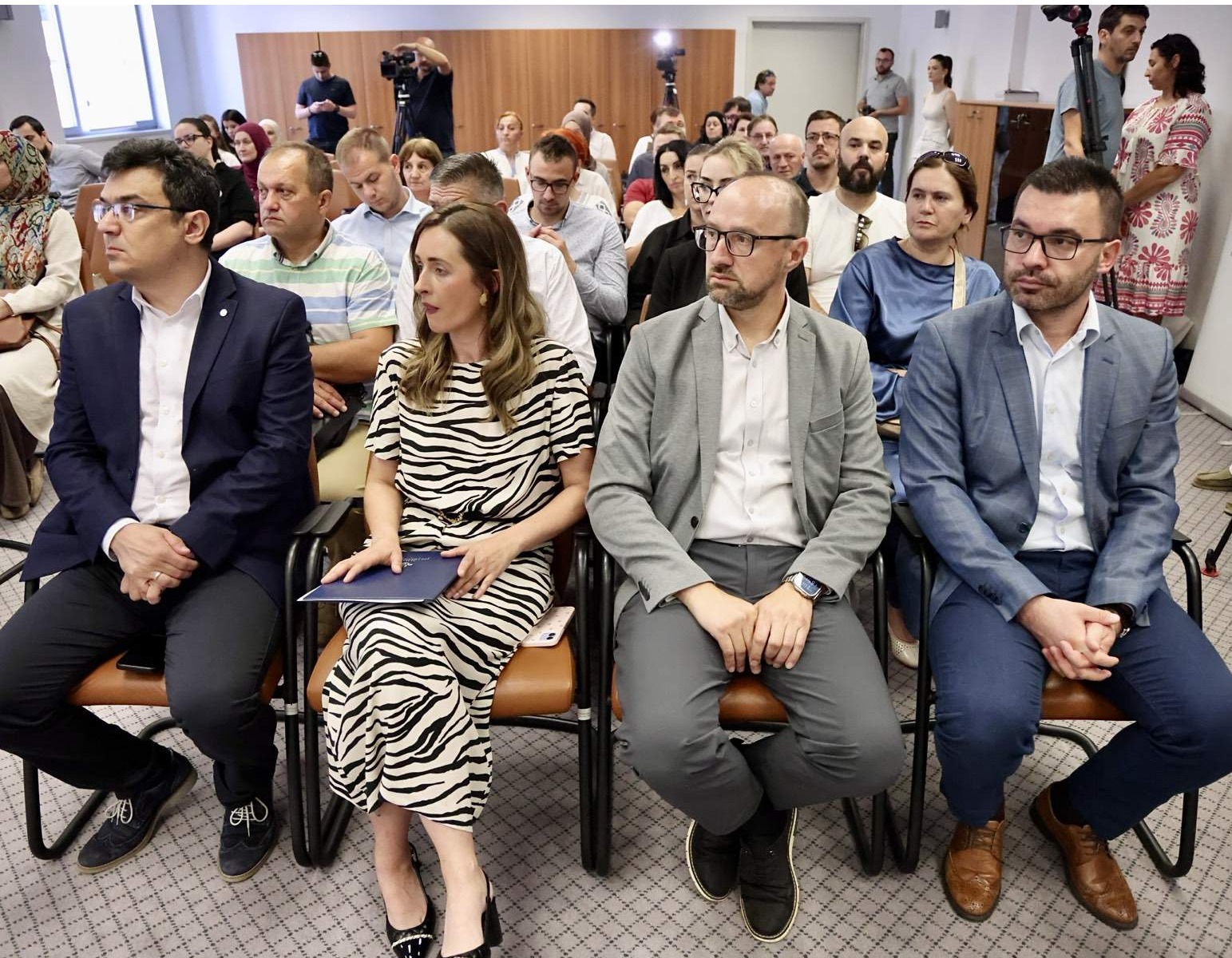 Gradonačelnik Puharić na naučnom skupu „Srebrenica – 30 godina od genocida: Kontinuitet zločina, negiranja i nestali“
