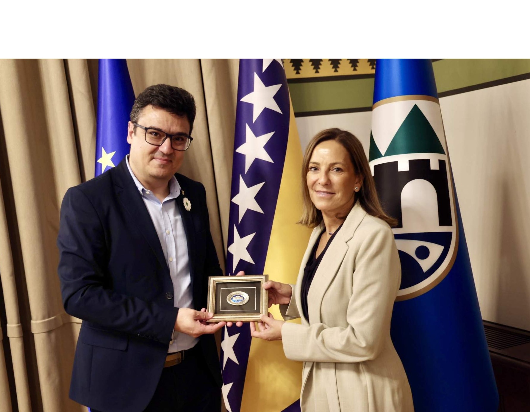 Gradonačelnik Puharić ugostio predsjednicu Međunarodnog rezidualnog mehanizma za krivične sudove, Gracielu Gatti Santana 