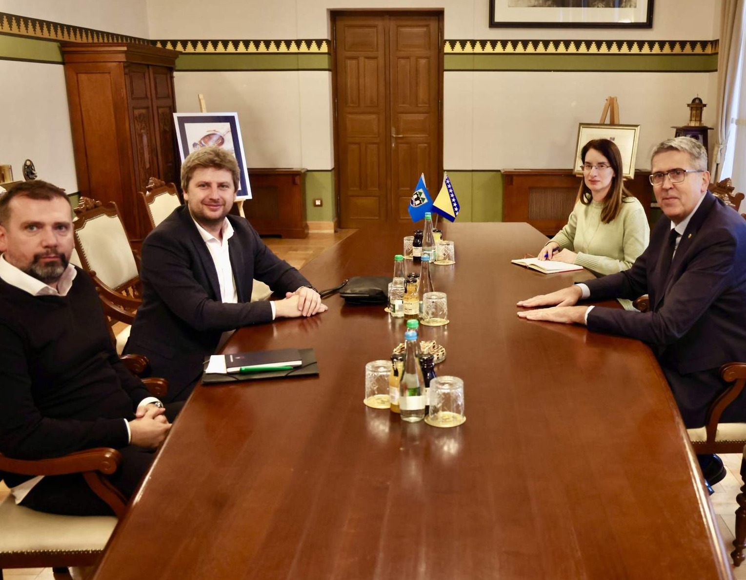 Avdić ugostio predstavnike Ureda Vlade KS za dijasporu