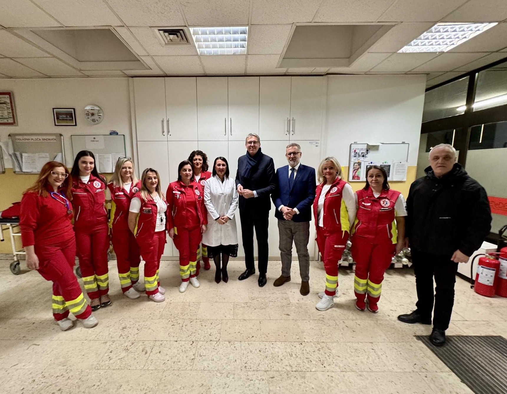 Uoči dočeka Nove 2026. godine: Avdić i Bićo obišli dežurne službe i Gerontološki centar u Nedžarićima