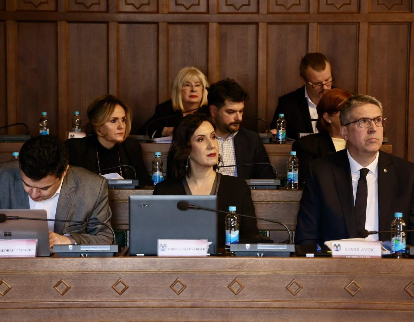 Gradsko vijeće Sarajeva jednoglasno: Grad se pridružuje kaznenom postupku u Milanu protiv snajperista