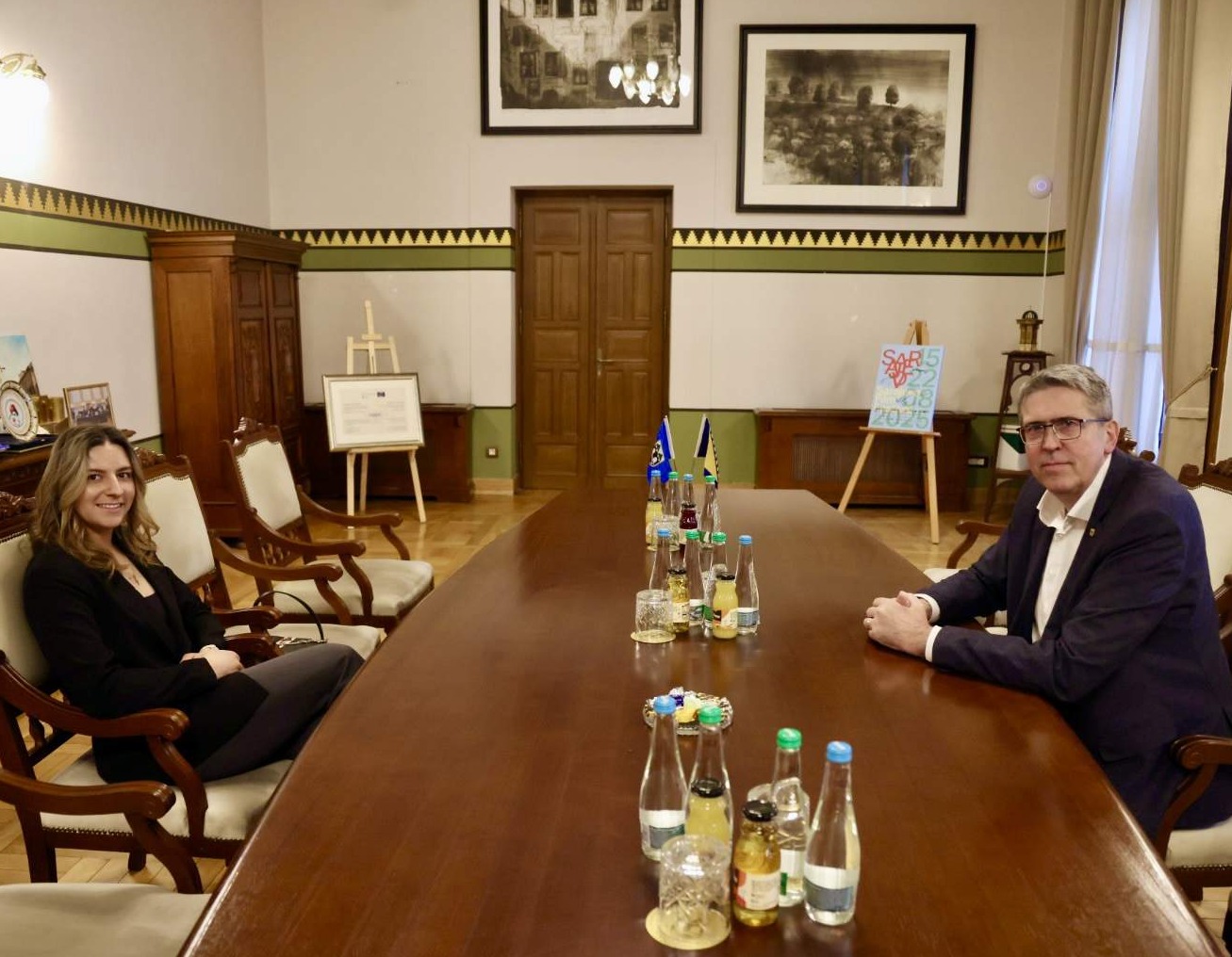 Gradonačelnik Avdić u Vijećnici ugostio Elvedinu Muzaferiju