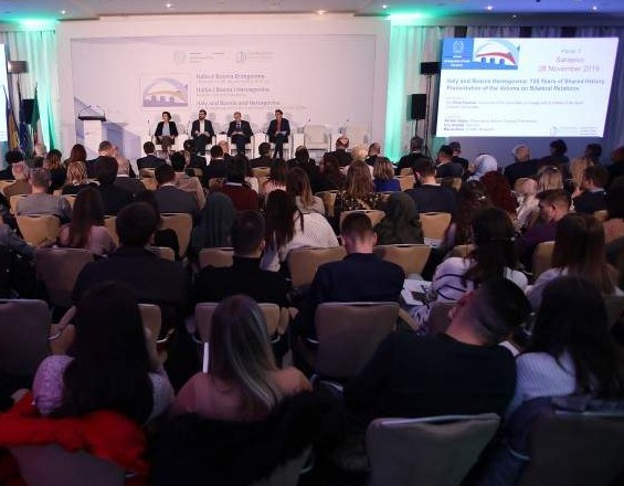 Ambasada Italije u Bosni i Hercegovini okupila paneliste raznih profila na konferenciji u Sarajevu
